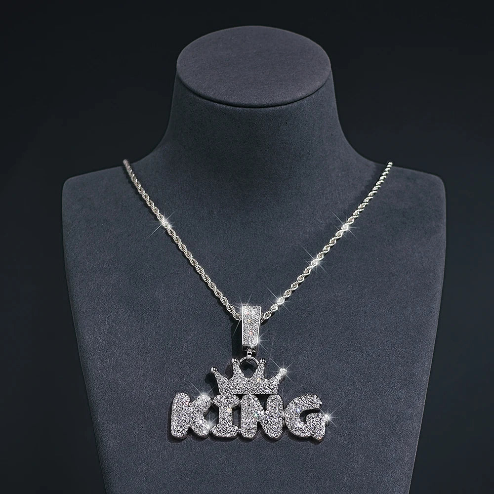 King Pendant with chain silver on mannequin