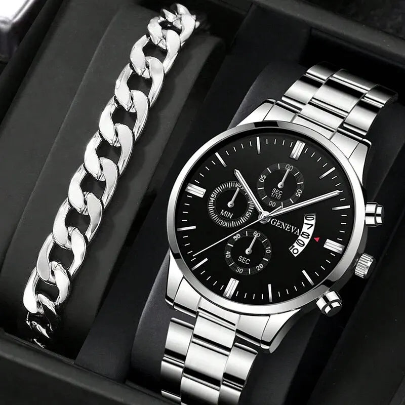 Luxury watch with bracelet chain diagonal  