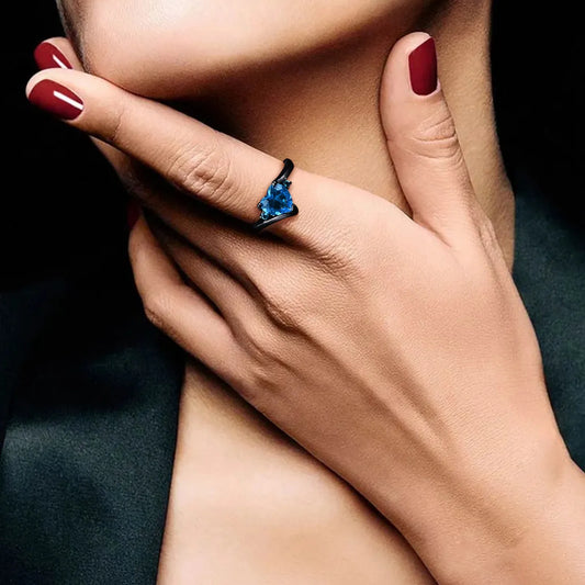 Vintage Heart Sea Sapphire Zircon Black Shaped Ring